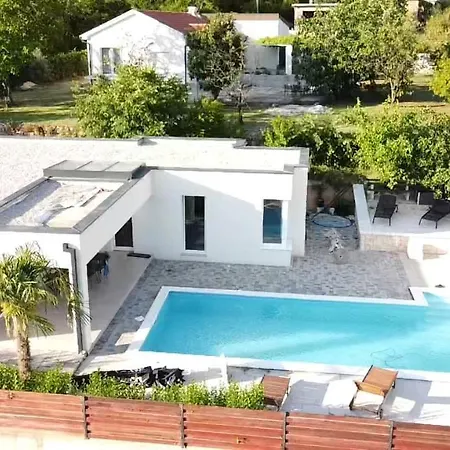 Amara, Heated Pool With Salt Water, Villa *